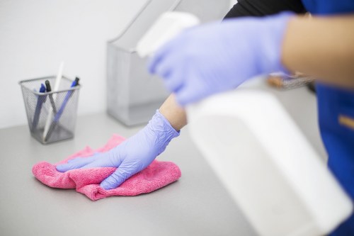 Professional carpet cleaning for homes and flats in TW7