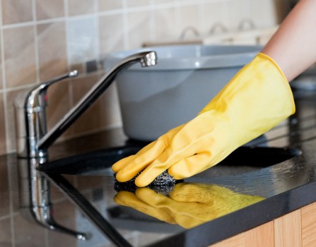 Professional house cleaning service for a TW7 family home