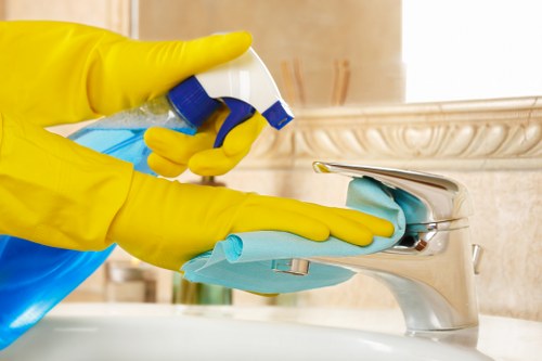Local carpet cleaning service supporting homes and businesses in TW7